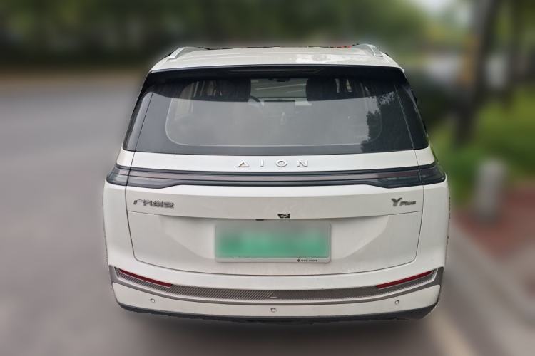 Used AION Y 2023 Younger Rear