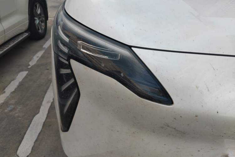 Used AION Y 2023 Plus 510 Enjoy Edition Right Front Headlight