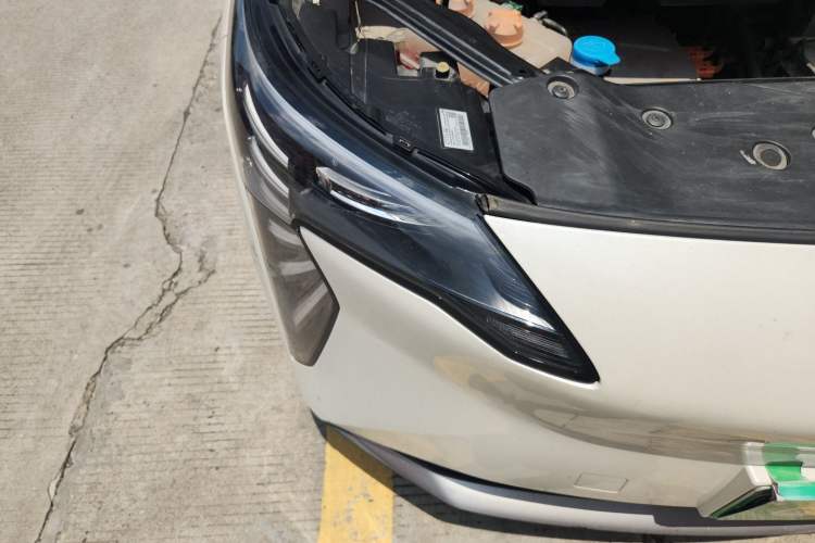 Used AION Y 2023 Plus 510 Smart Edition Right Front Headlight