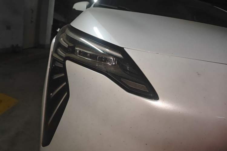 Used AION Y 2023 Plus 510 Enjoy Edition Right Front Headlight