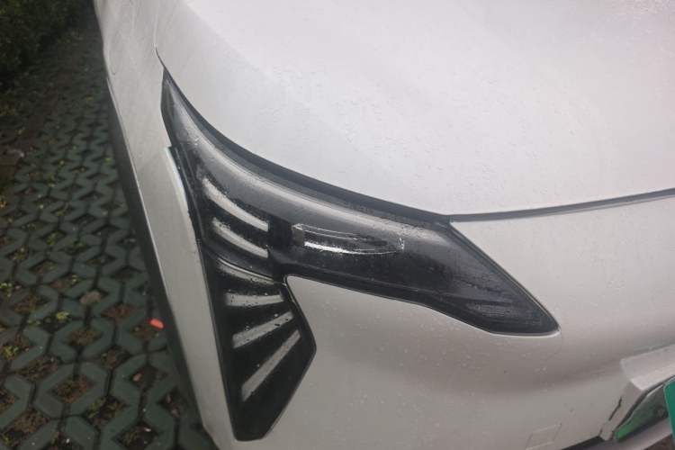 Used AION Y 2023 Younger Right Front Headlight