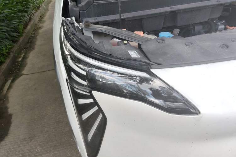 Used AION Y 2023 Plus 510 Smart Edition Right Front Headlight