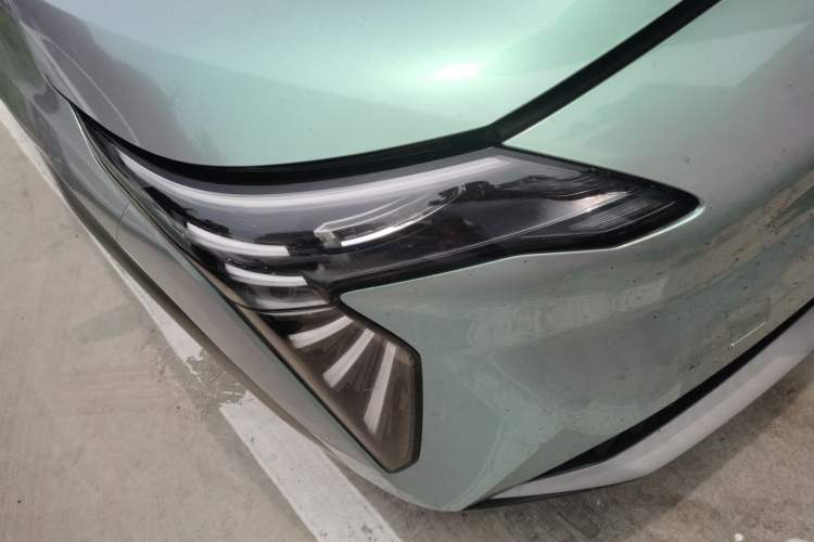 Used AION Y 2023 Younger Right Front Headlight