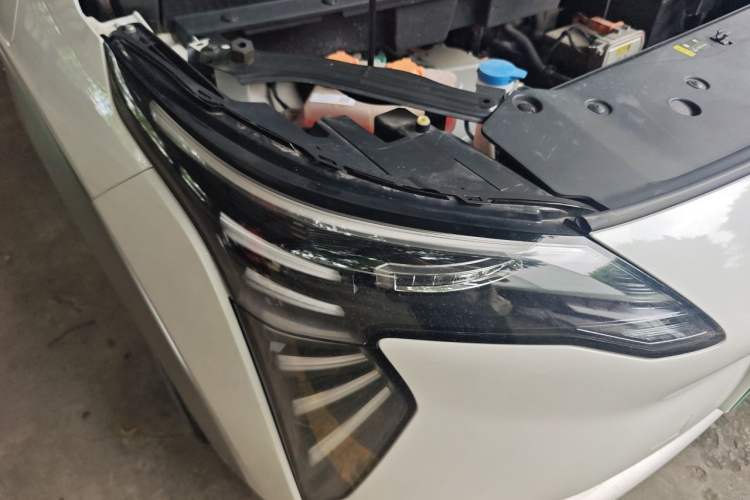 Used AION Y 2023 Plus 510 Enjoy Edition Right Front Headlight
