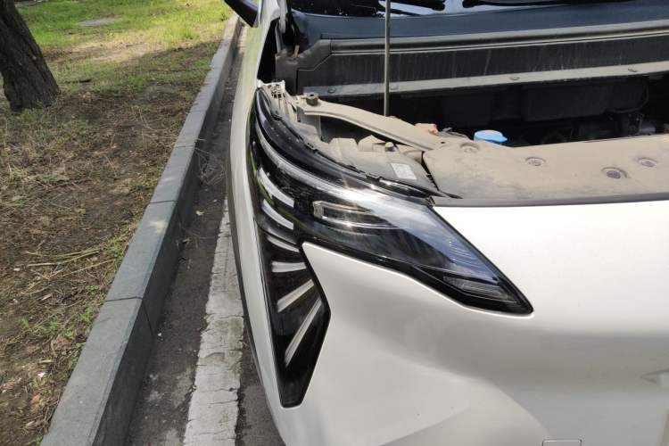 Used AION Y 2023 Plus 610 Enjoy Edition Right Front Headlight