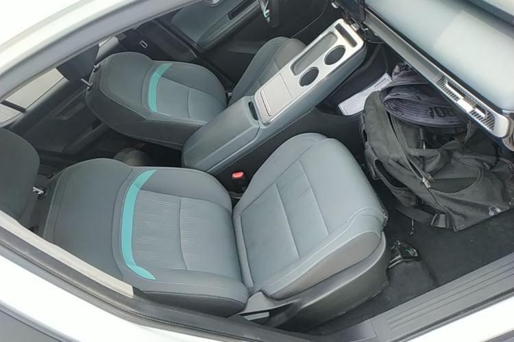 Used AION Y 2023 Younger Right Front Seat