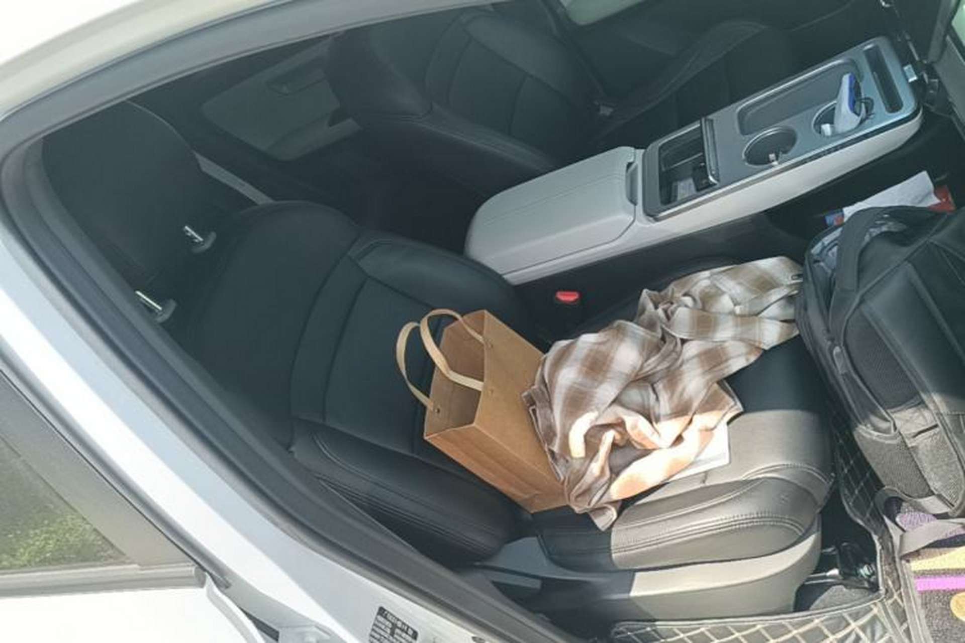 Used AION Y 2023 Plus 510 Enjoy Edition Right Front Seat