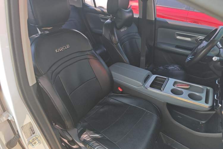 Used AION Y 2023 Plus 510 Enjoy Edition Right Front Seat