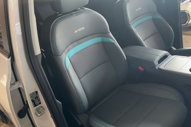 Used AION Y 2023 Younger Star Edition Right Front Seat