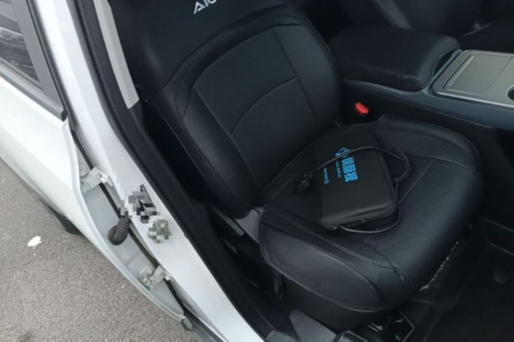 Used AION Y 2023 Plus 610 Enjoy Edition Right Front Seat