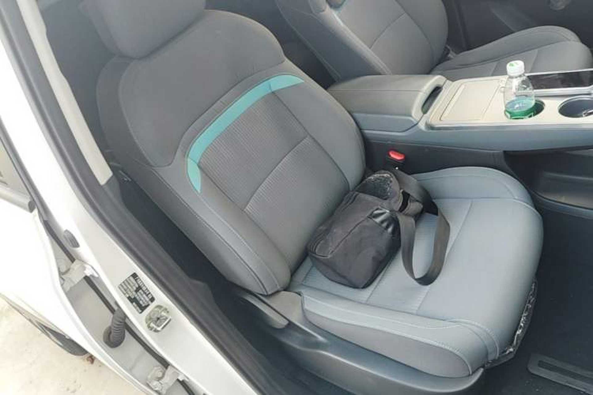 Used AION Y 2023 Younger Right Front Seat