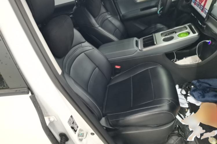 Used AION Y 2023 Younger Right Front Seat