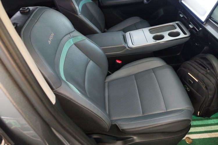 Used AION Y 2023 Plus 510 Smart Edition Right Front Seat