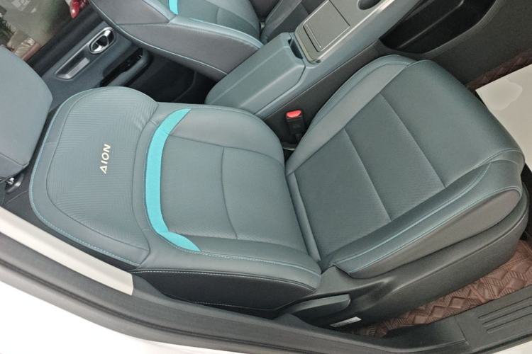 Used AION Y 2023 Plus 610 Smart Edition Ternary Lithium Right Front Seat
