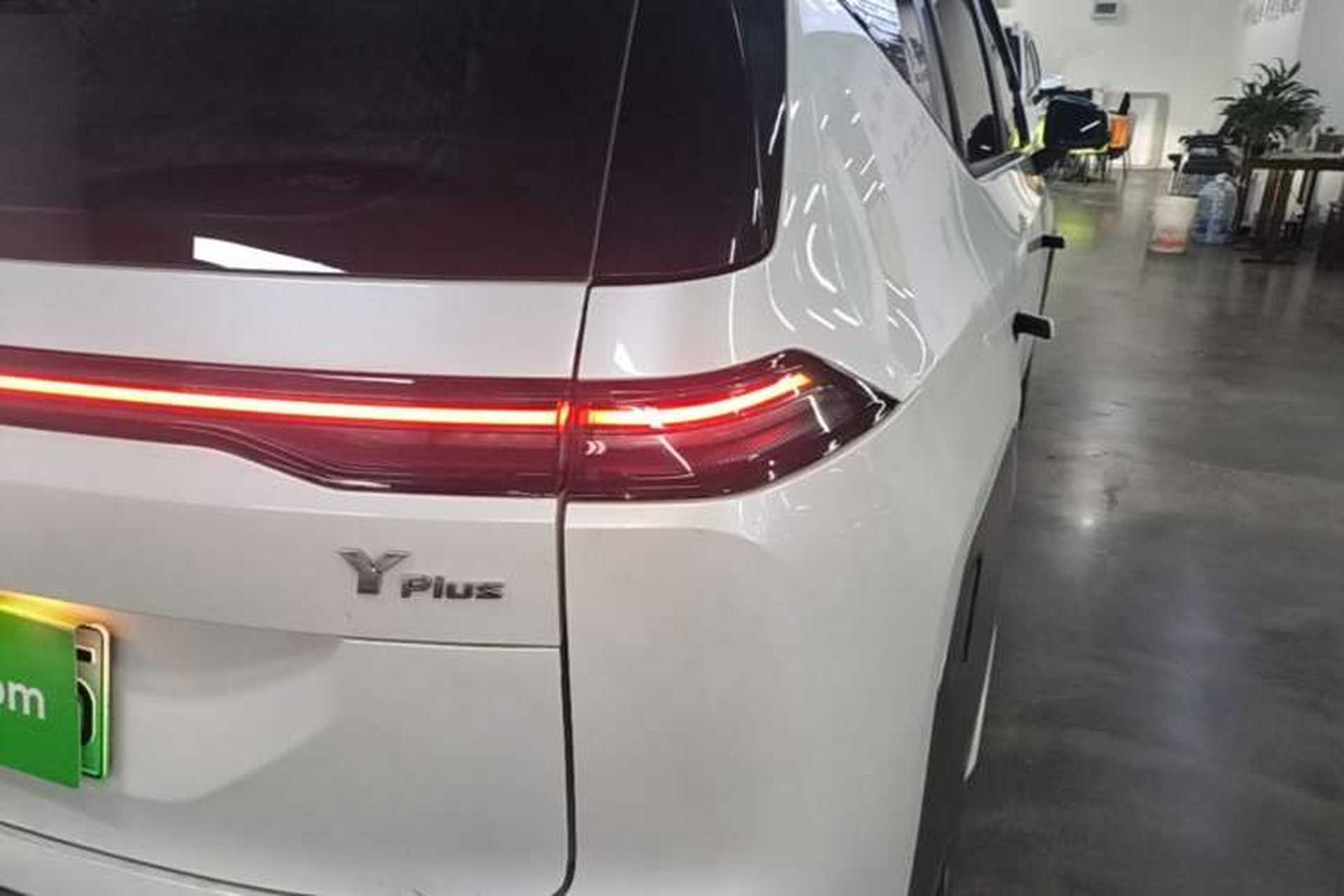 Used AION Y 2023 Younger Star Edition Right Rear Taillight