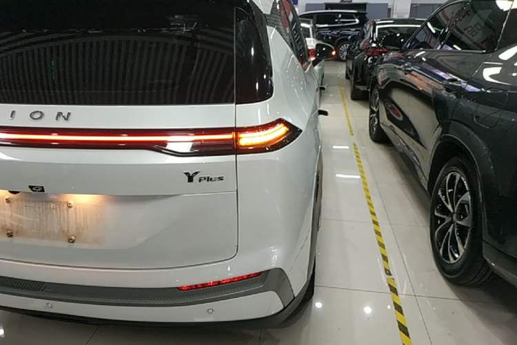 Used AION Y 2023 Younger Star Edition Right Rear Taillight
