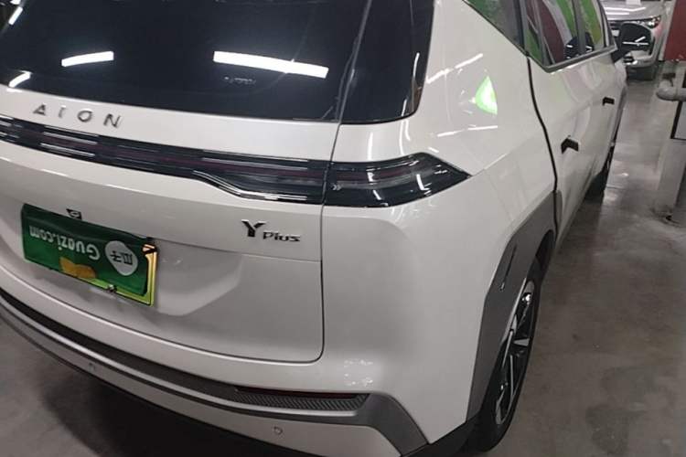 Used AION Y 2023 Younger Star Edition Right Rear Taillight