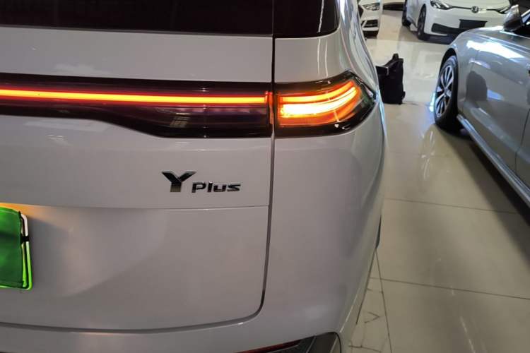 Used AION Y 2023 Plus 510 Smart Edition Right Rear Taillight