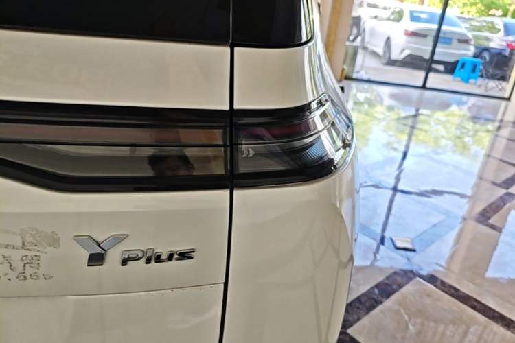 Used AION Y 2023 Younger Right Rear Taillight