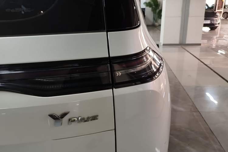 Used AION Y 2023 Plus 510 Enjoy Edition Right Rear Taillight