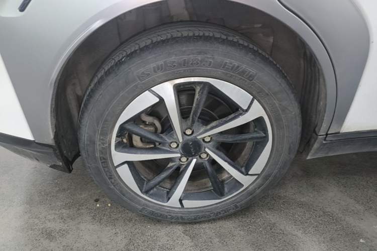 Used AION Y 2023 Younger Star Edition Right Rear Wheel Hub