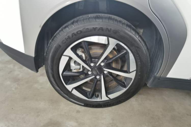 Used AION Y 2023 Younger Star Edition Right Rear Wheel Hub