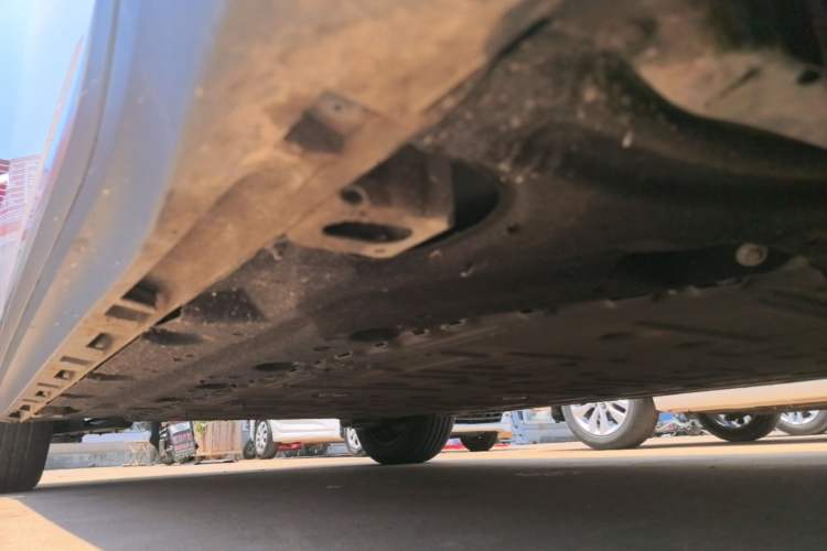 Used AION Y 2023 Plus 510 Enjoy Edition Right Side Sill