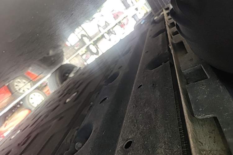 Used AION Y 2023 Plus 510 Enjoy Edition Right Side Sill
