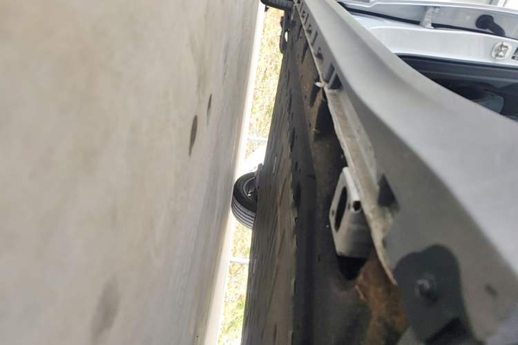Used AION Y 2023 Plus 510 Smart Edition Right Side Sill