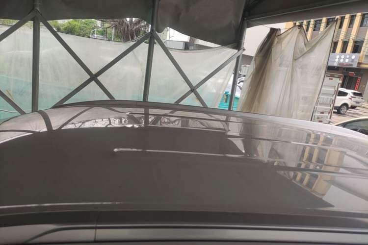 Used AION Y 2023 Younger Star Edition Roof