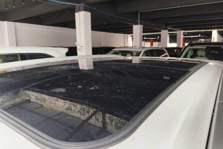 Used AION Y 2023 Plus 610 Smart Edition Ternary Lithium Roof