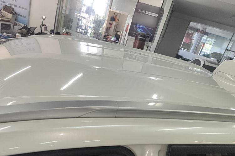 Used AION Y 2023 Plus 510 Enjoy Edition Roof