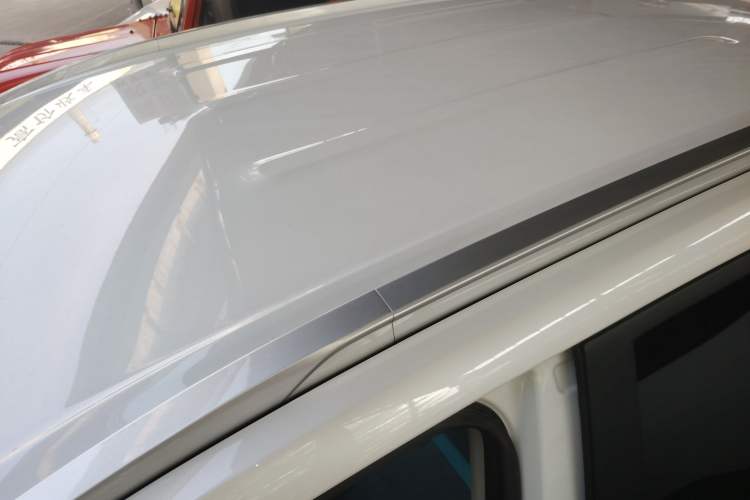 Used AION Y 2023 Plus 510 Enjoy Edition Roof