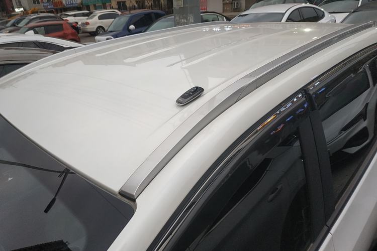 Used AION Y 2023 Plus 510 Enjoy Edition Roof