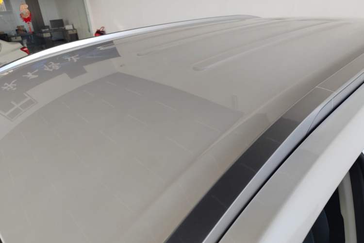 Used AION Y 2023 Plus 510 Enjoy Edition Roof