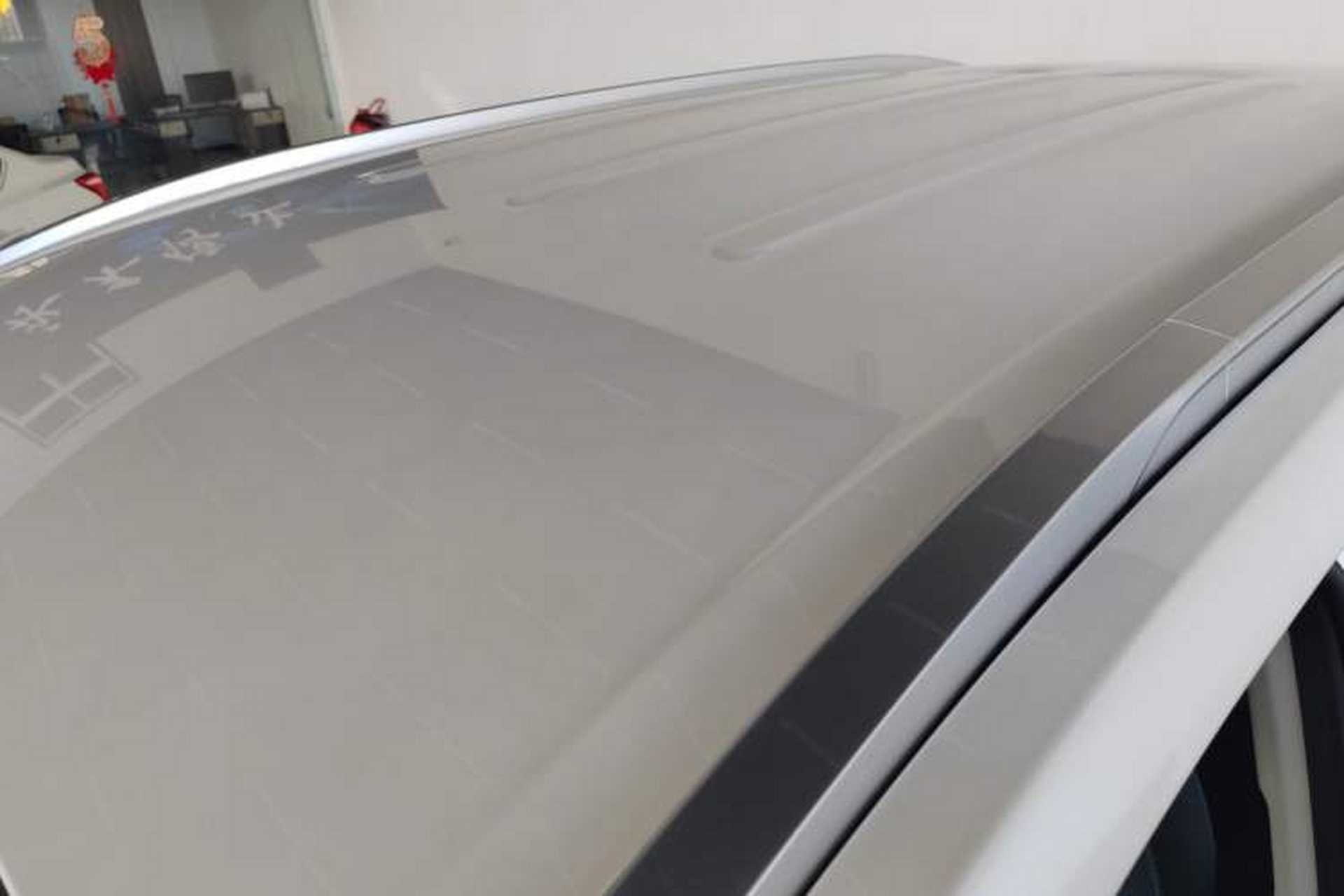 Used AION Y 2023 Plus 510 Enjoy Edition Roof
