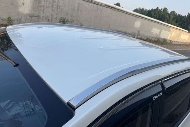 Used AION Y 2023 Plus 510 Enjoy Edition Roof