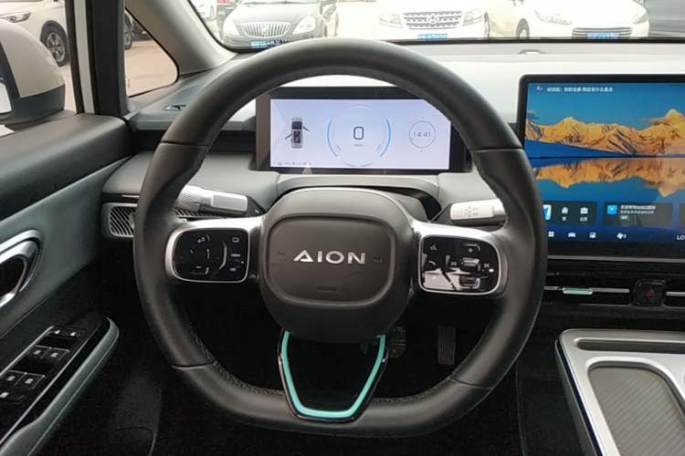 Used AION Y 2023 Younger Steering Wheel