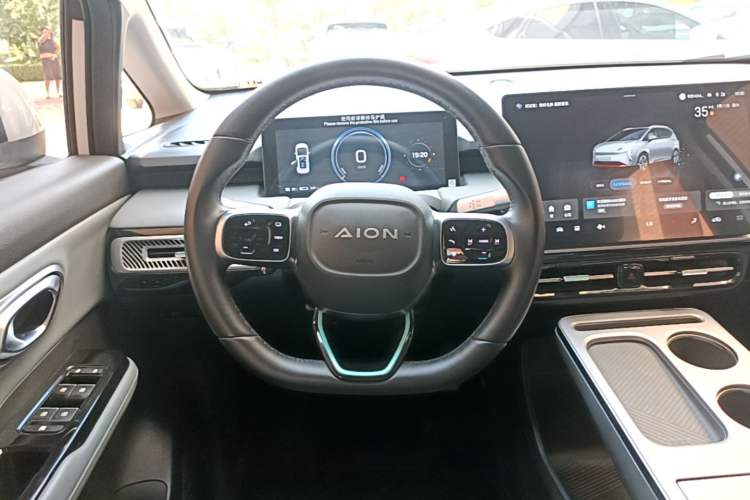 Used AION Y 2023 Plus 510 Enjoy Edition Steering Wheel