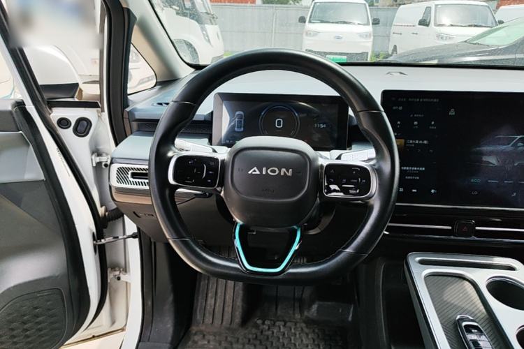Used AION Y 2023 Younger Steering Wheel