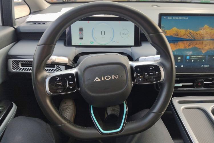Used AION Y 2023 Younger Steering Wheel