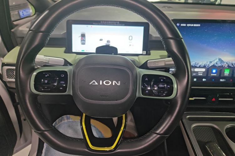 Used AION Y 2023 Plus 510 Tech Edition Steering Wheel
