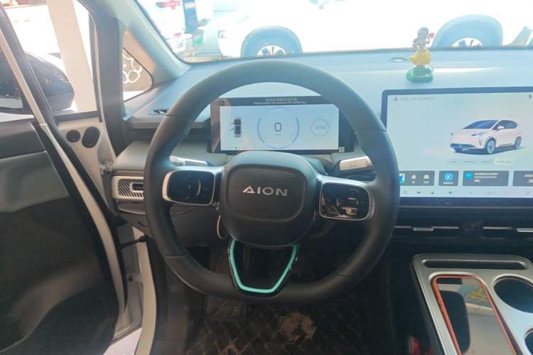 Used AION Y 2023 Younger Steering Wheel