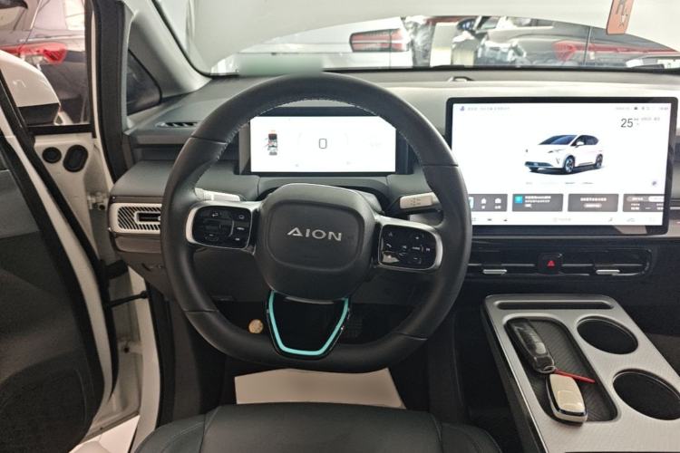 Used AION Y 2023 Plus 610 Smart Edition Ternary Lithium Steering Wheel