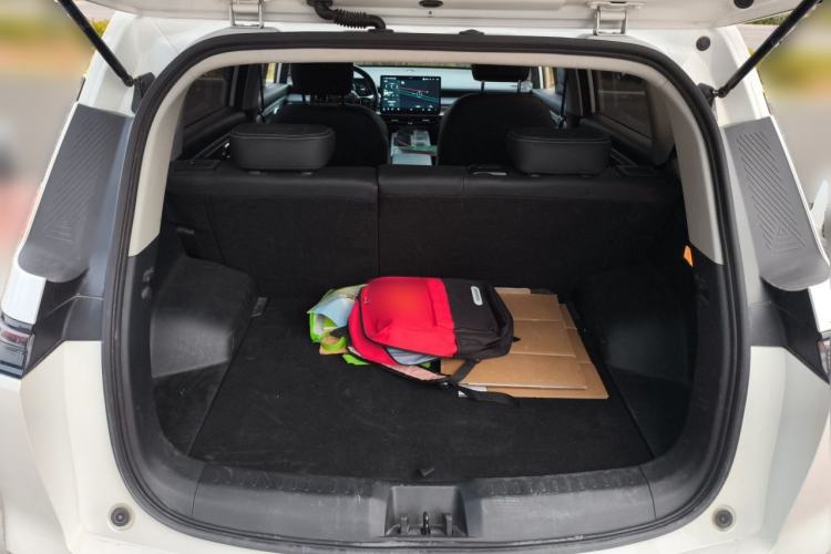 Used AION Y 2023 Plus 510 Enjoy Edition Trunk