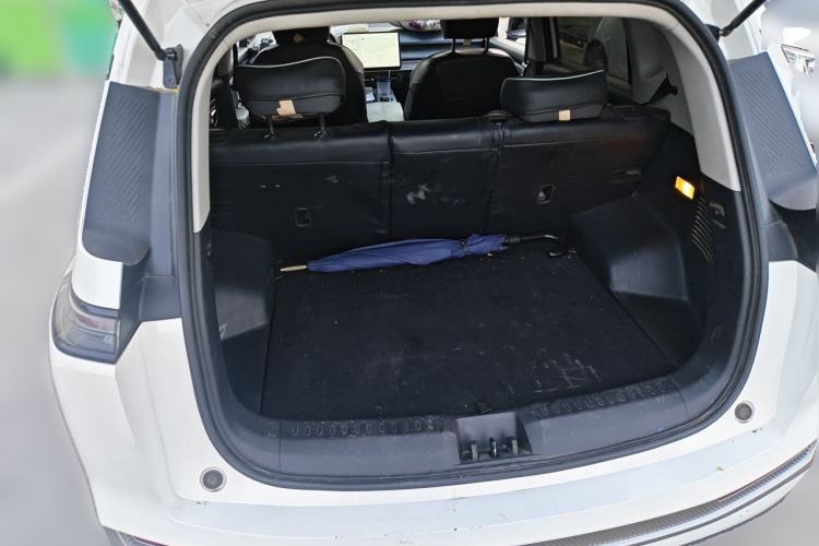 Used AION Y 2023 Plus 510 Enjoy Edition Trunk