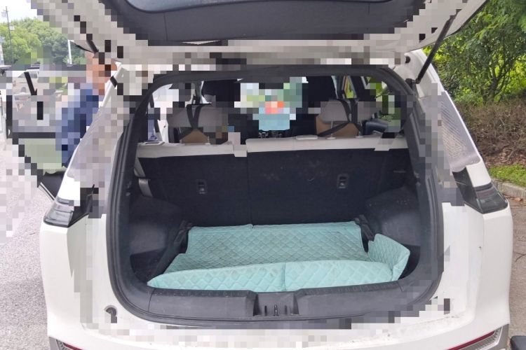 Used AION Y 2023 Plus 510 Enjoy Edition Trunk