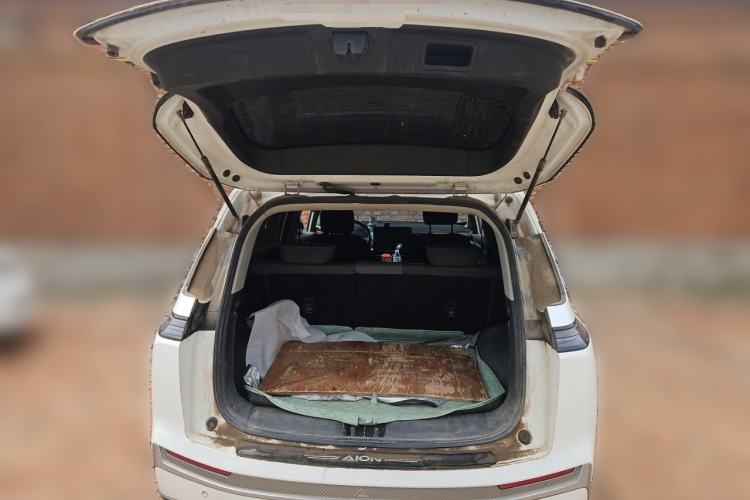 Used AION Y 2023 Plus 510 Enjoy Edition Trunk