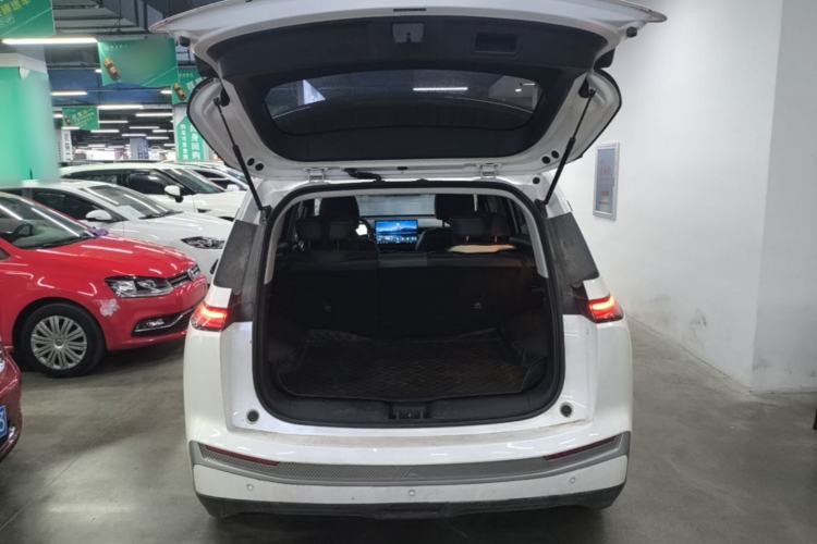 Used AION Y 2023 Plus 510 Smart Edition Trunk