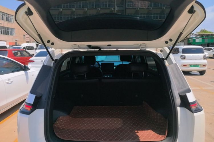 Used AION Y 2023 Plus 510 Enjoy Edition Trunk